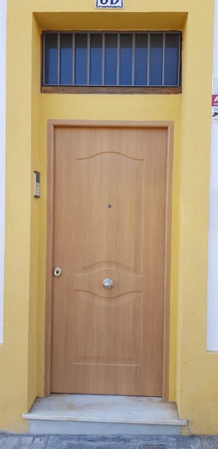Apartamentos Iglesia De Santiago เฮเรซ เด ลาฟรอนเตรา ภายนอก รูปภาพ